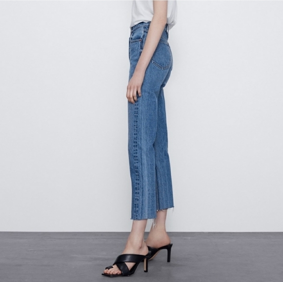 ZARA WOMAN THE REAL STRAIGHT HIGH RISE JEAN - Picture 3 of 12